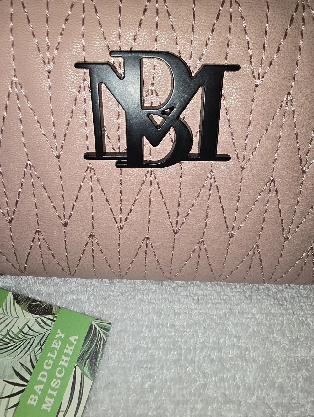 Badgley Mischka Pink Vegan Leather Geometric Quilted Wristlet Wallet NWT